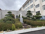 サレジアン国際学園小学校に祝電を届けてまいりました。（2026年春）